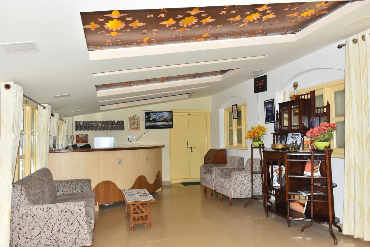 Kstdc Hotel Mayura Sudarshan ,Ooty Buitenkant foto